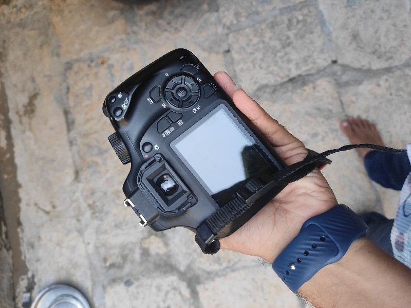 canon 3000d wif...