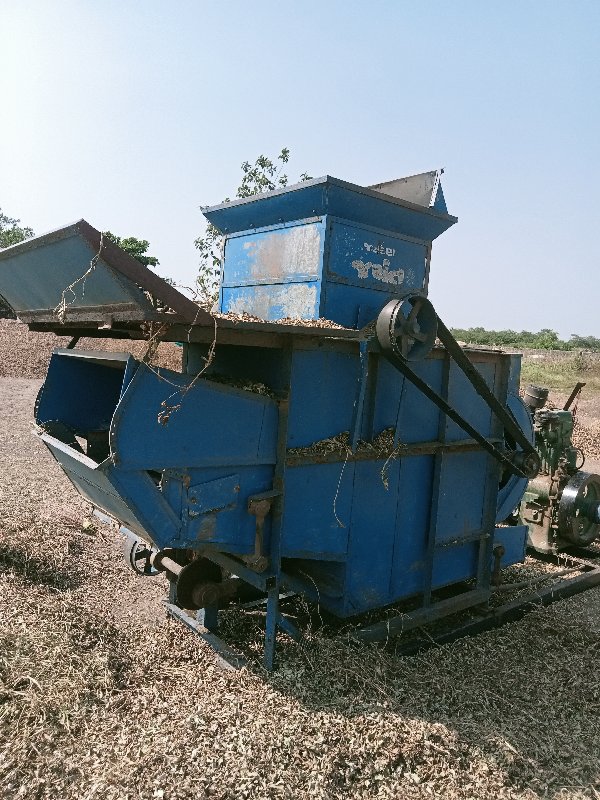 આ થ્રેસર વેચવાન...