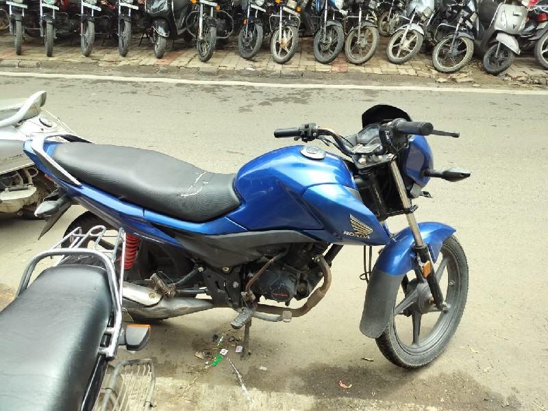 Honda Livo Self...