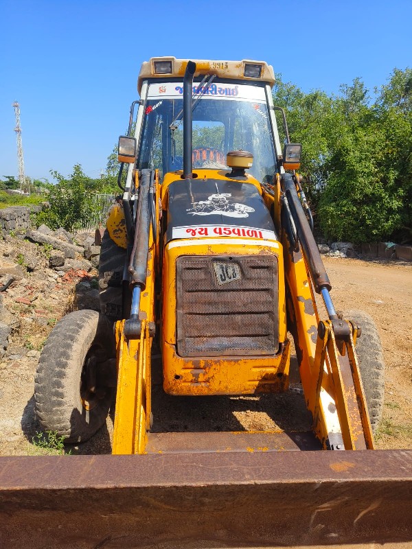 JCB9773010924