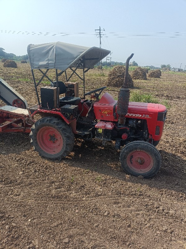 mahindra 215 mi...