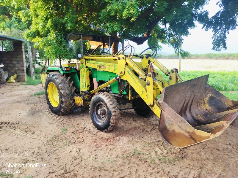 John Deere 5310