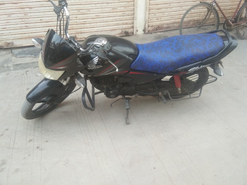 Honda shine 125