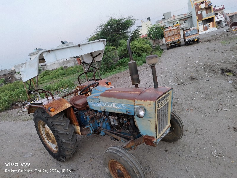 FORD 3600 MODEL...