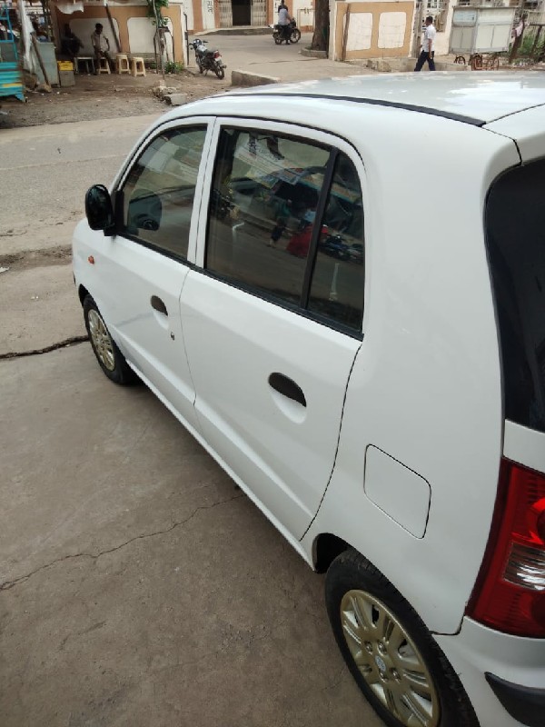 hyundai santro...