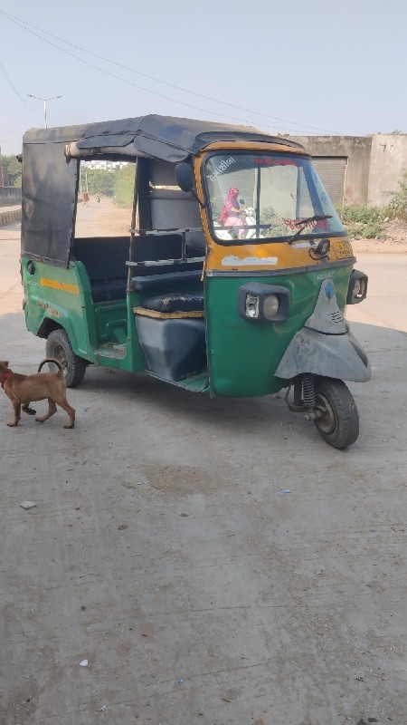 રીક્ષા વેચવાની...