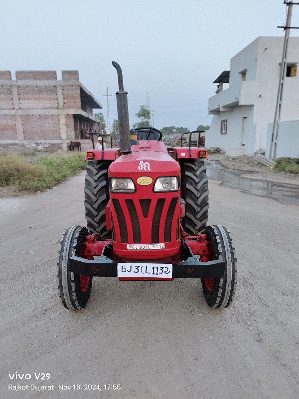 Mahindra 275Di...