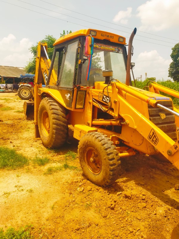 jcb 3d 2004