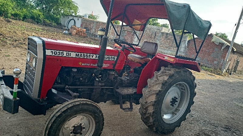 tractor