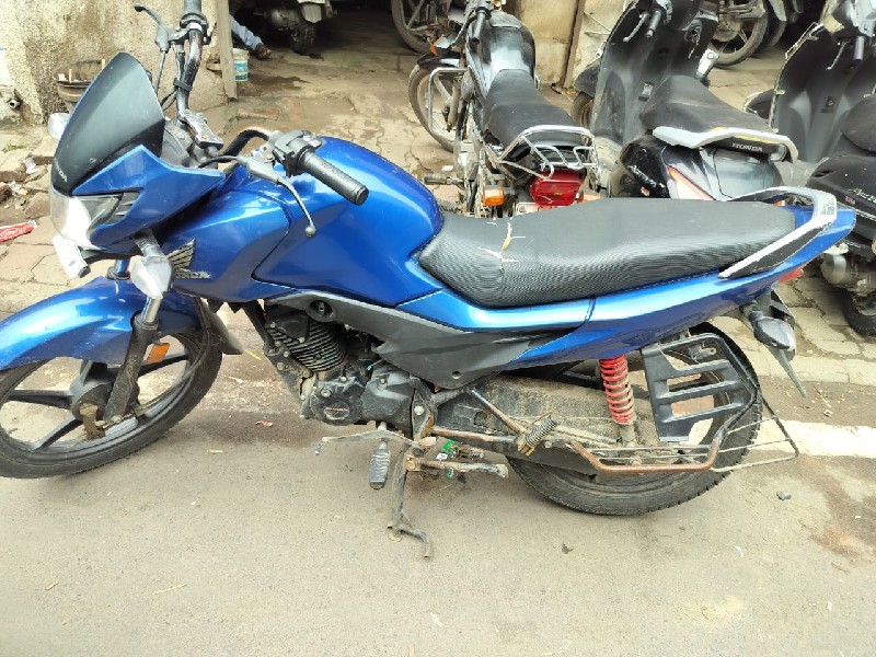 Honda Livo Self...