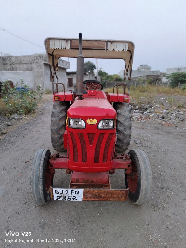 Mahindra 275Di...