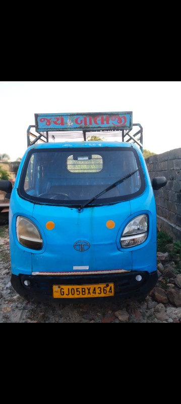 Tata Ace zip ,,...