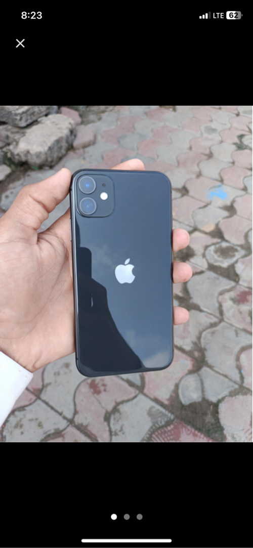 iPhone 11