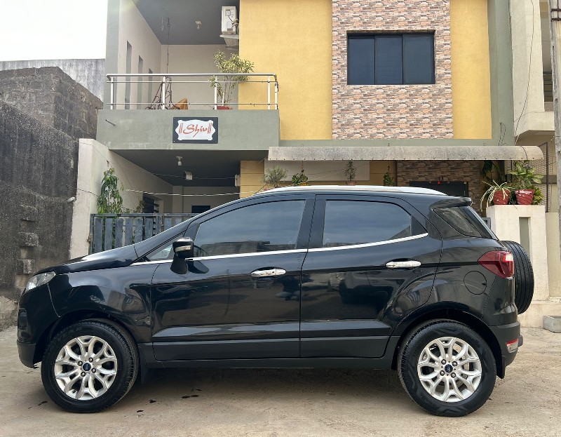 ECOSPORT Black...