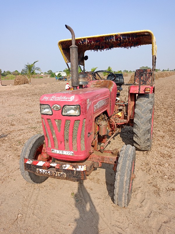 ટ્રેક્ટર વેચવાન...