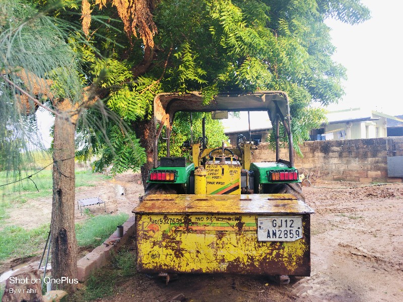 John Deere 5310