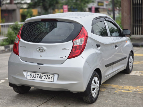 HYUNDAI EON 201...