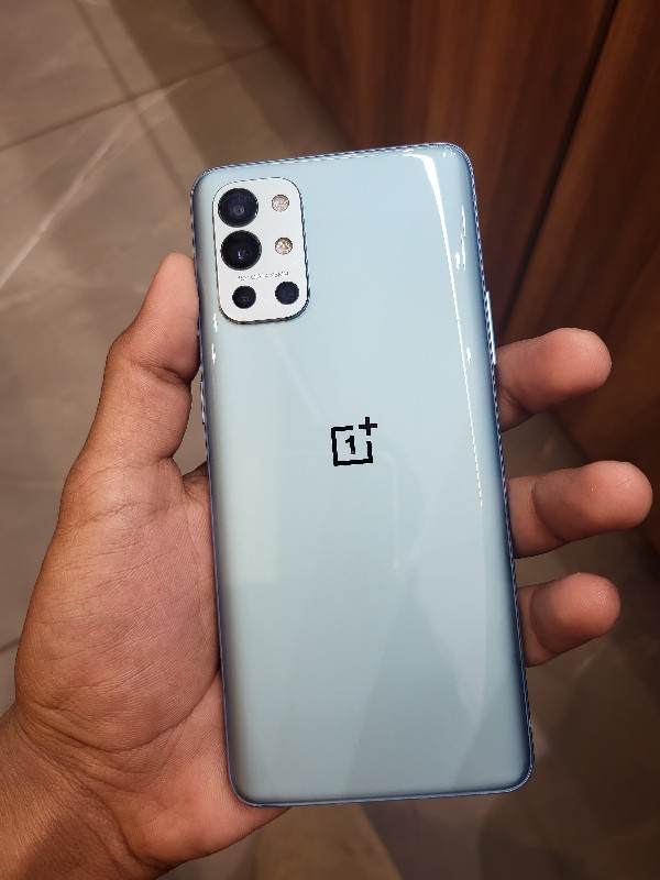 ONEPLUS 9R (5G)...