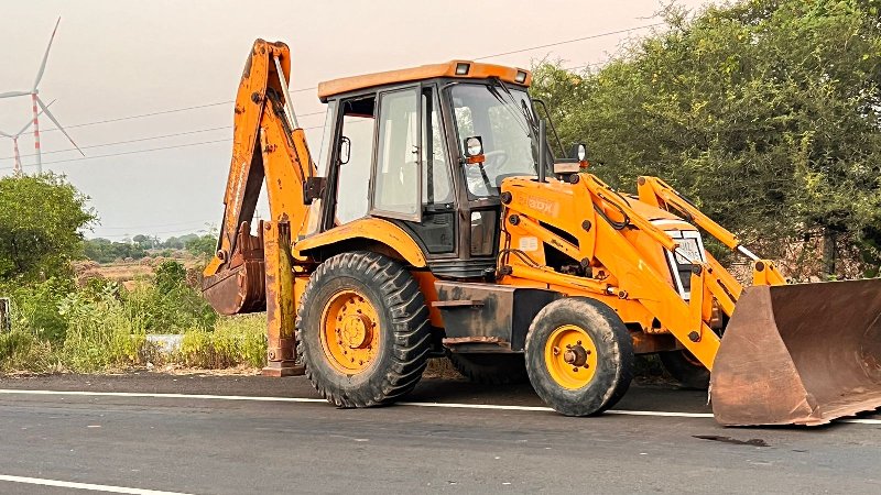 jcb