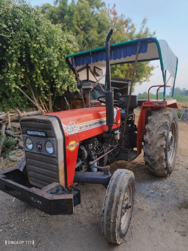 Massey Ferguson