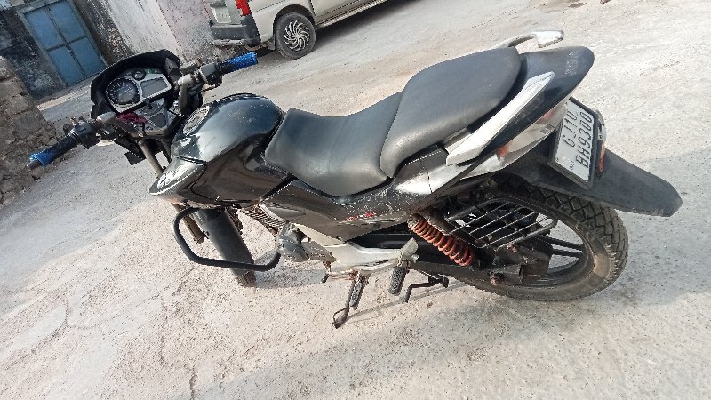 Hero Honda Cbz...