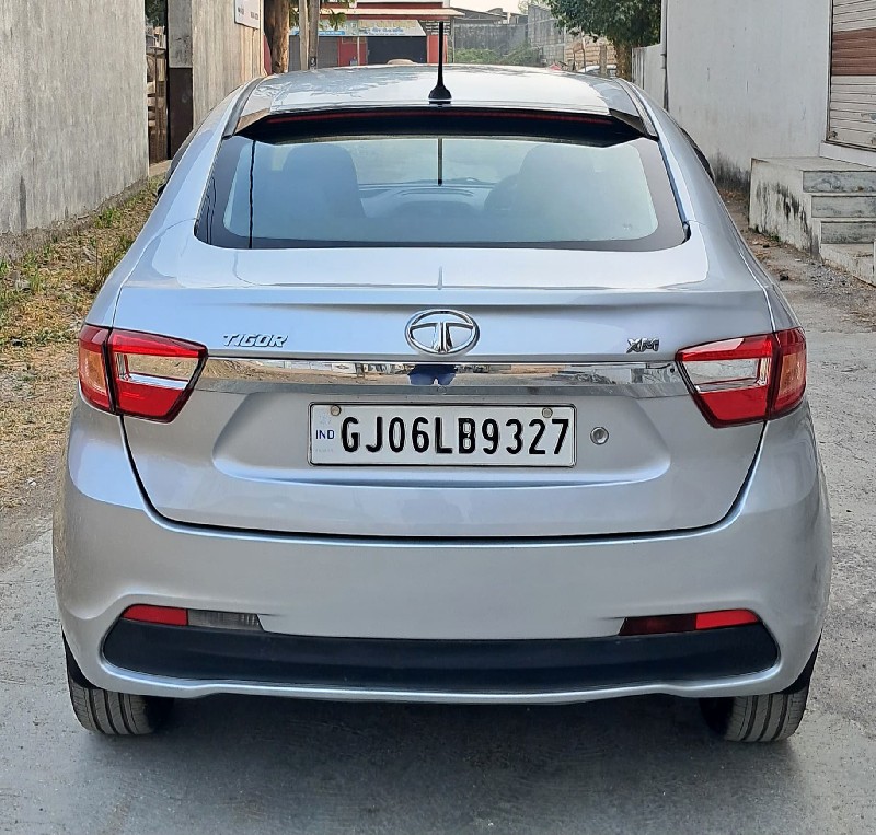 Tata Tigor Xm S...