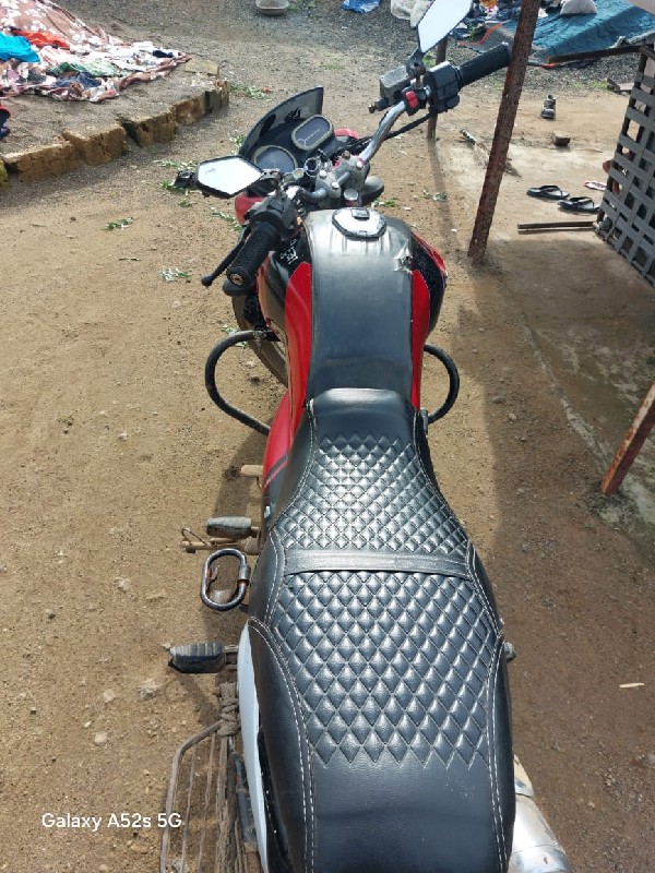 BAJAJ V 15