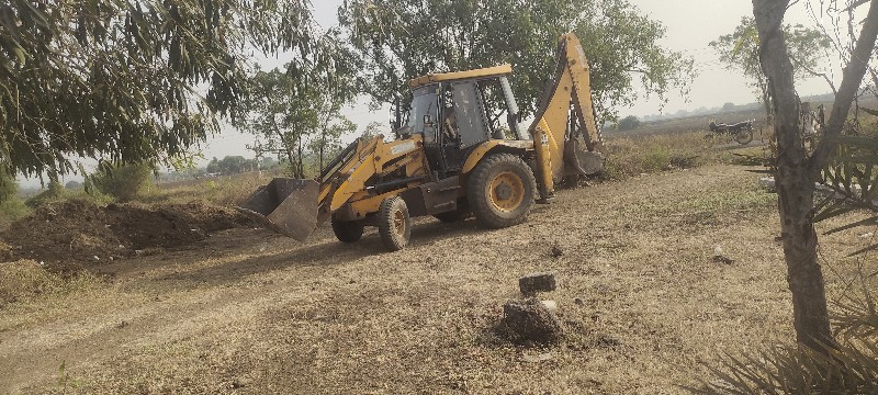 jcb