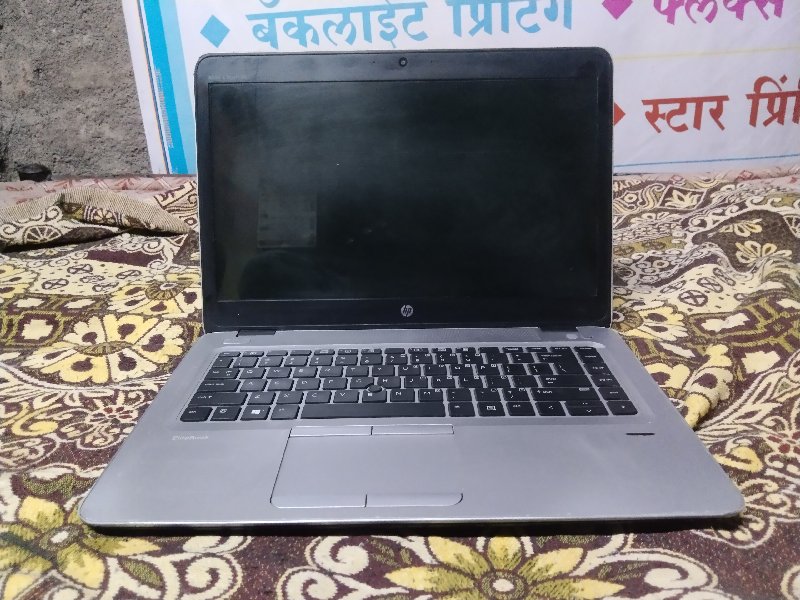 Hp elitebook i5...