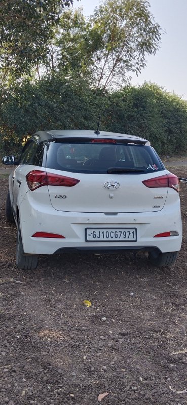 I20