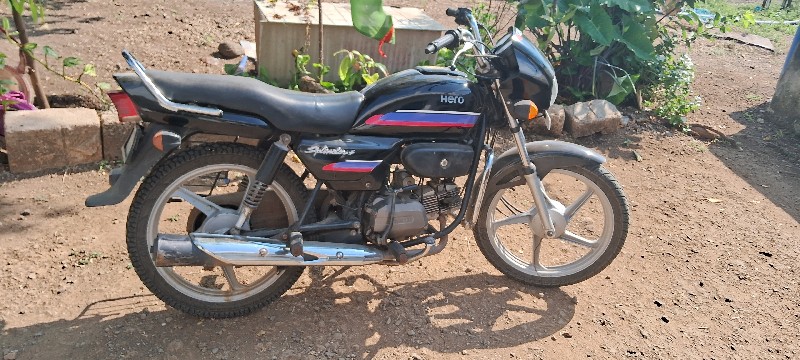 Mahindra 275