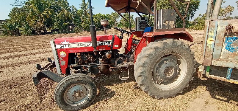 MASSEY FERGUESO...