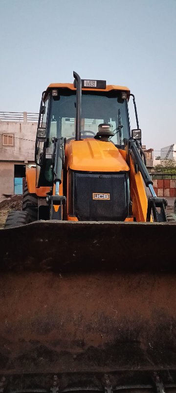 jcb