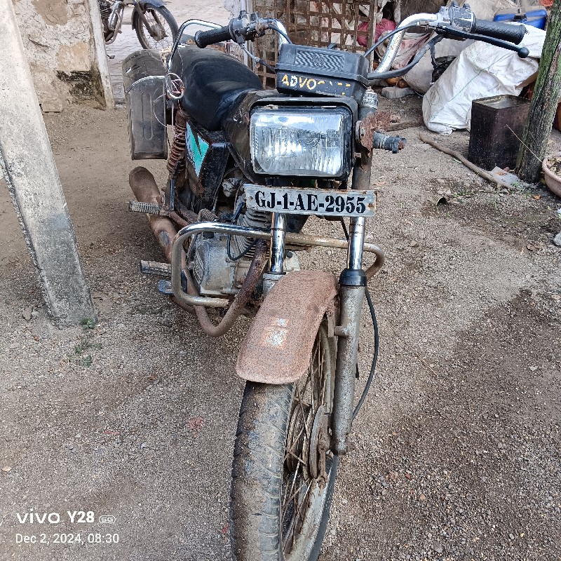 Bajaj kb boxar