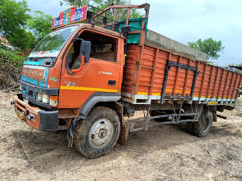 1110 આઇસર વેચવા...