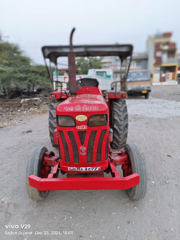 Mahindra 275Di...