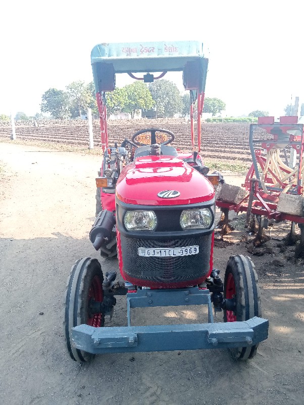 Mahindra jivo 2...