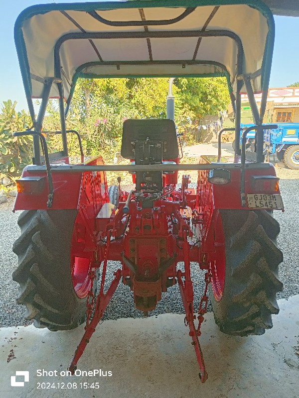 Mahindra 275 di