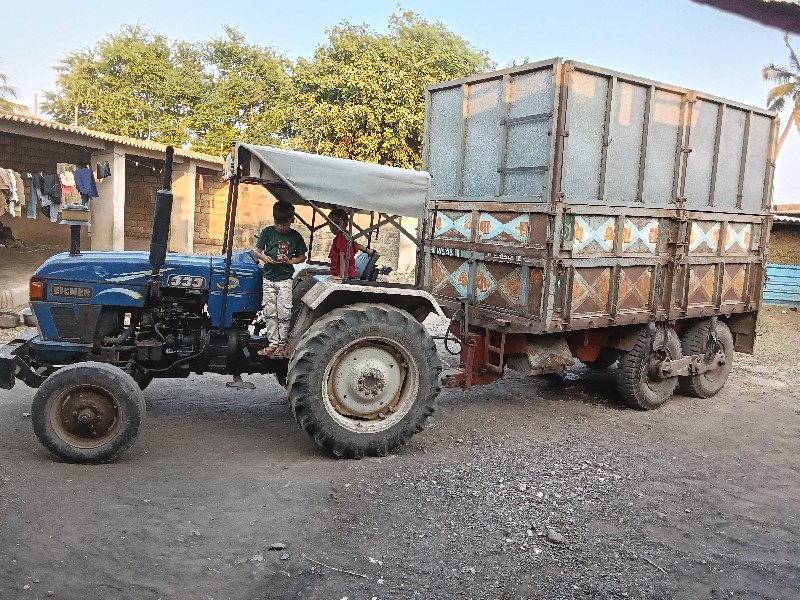 Tractor 2010 to...