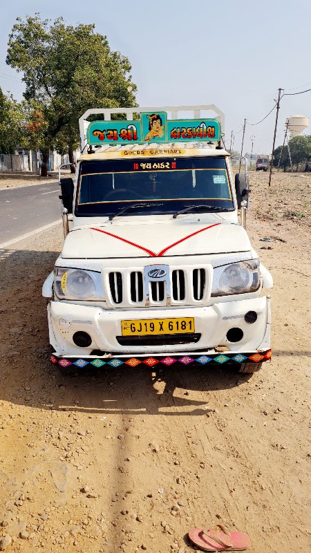 MAHINDRA BOLERO...