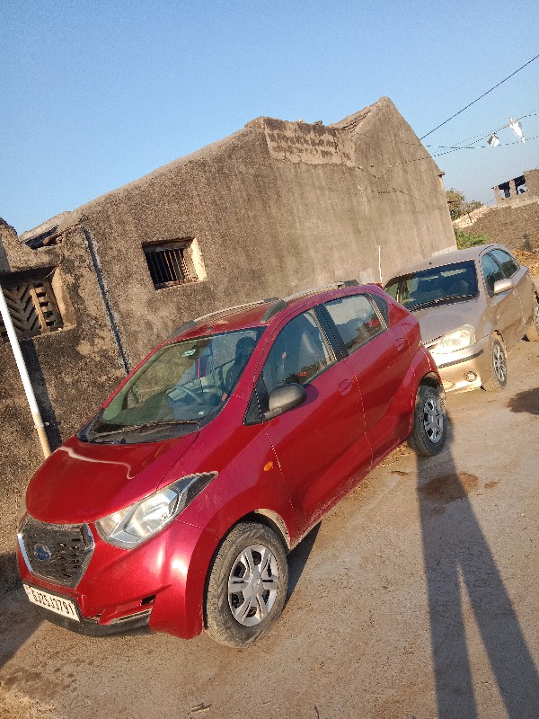 etios,Datsun go