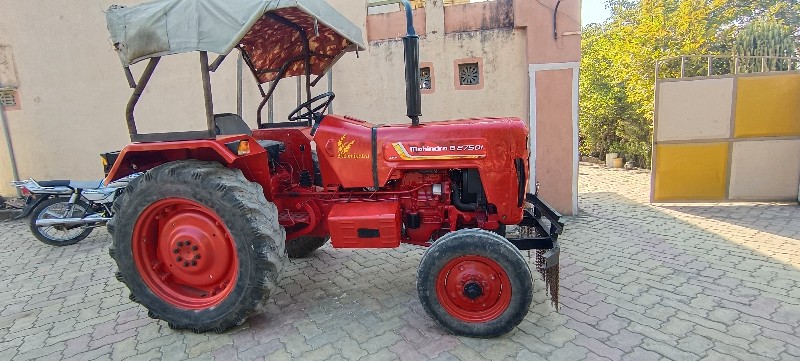 tractor Mahindr...