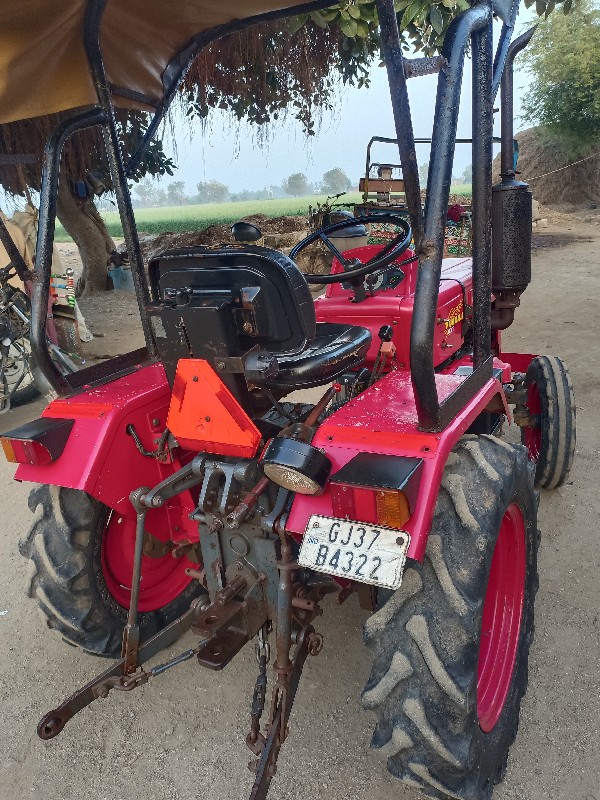 mahindra 215