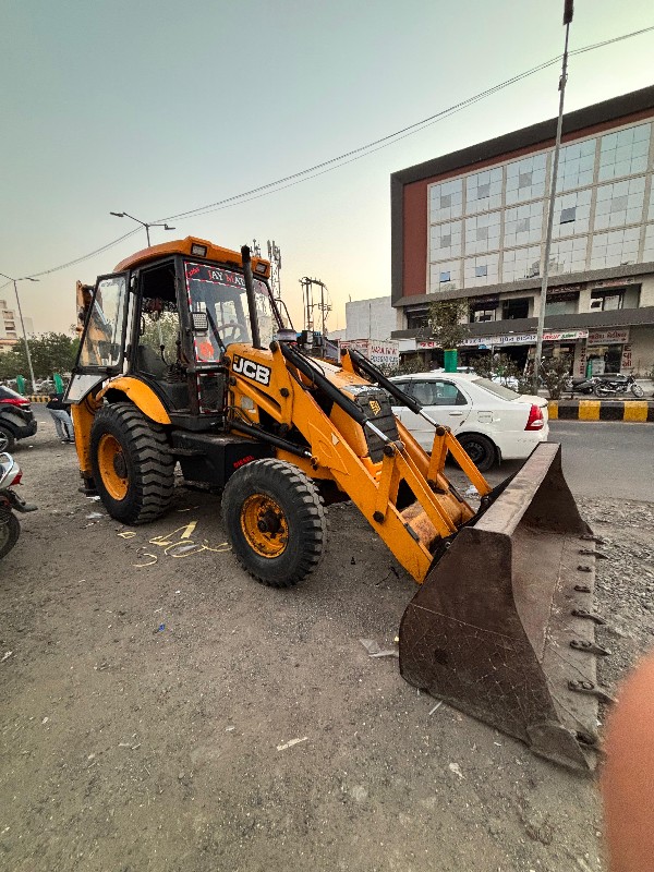 JCB