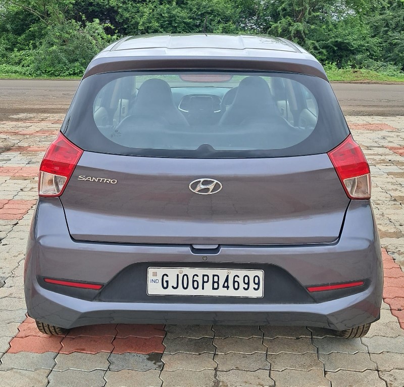 Hyundai Santro...