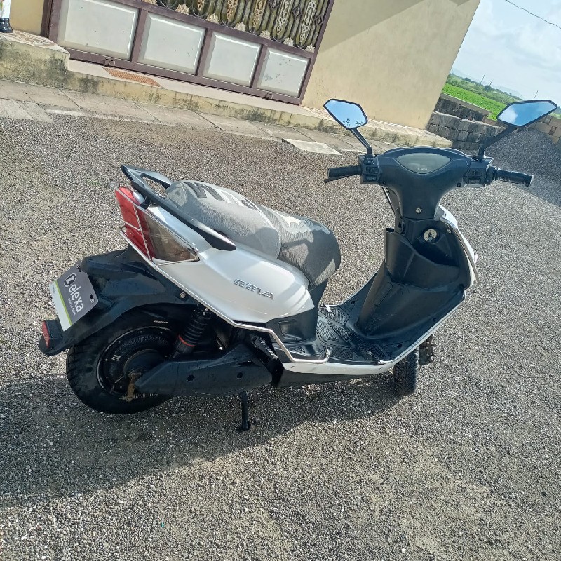 electric scooty