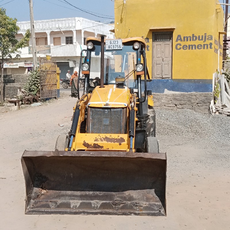 JCB 2DX વેચવાનુ...