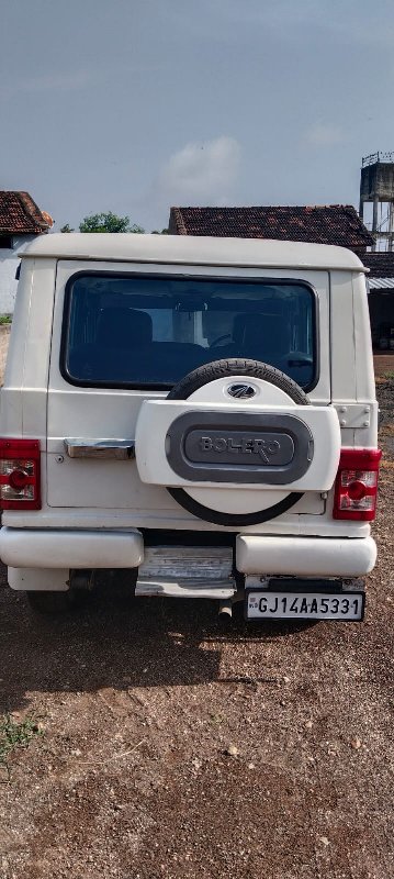 mahindra bolero