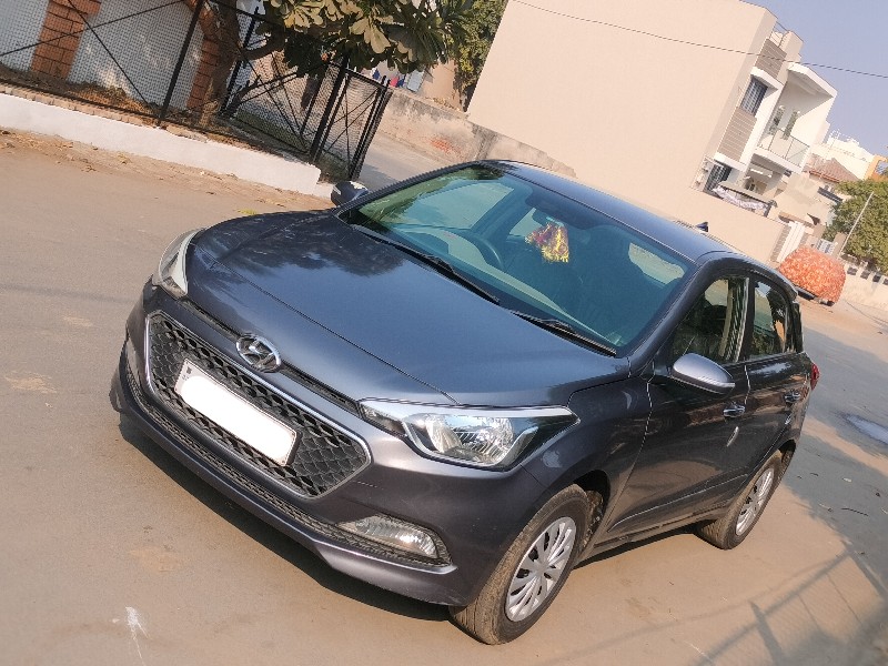 Hyundai elite i...