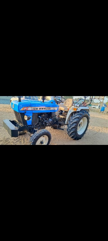 NewHolland 3230...